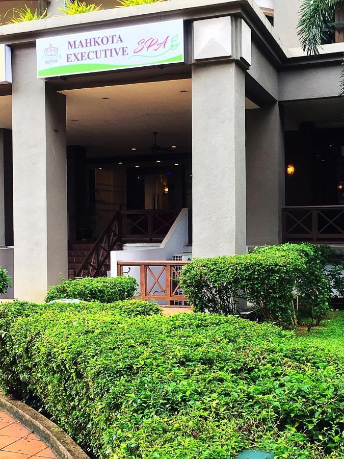 Amadel Residence 爱媄德民宿 11 Malacca エクステリア 写真